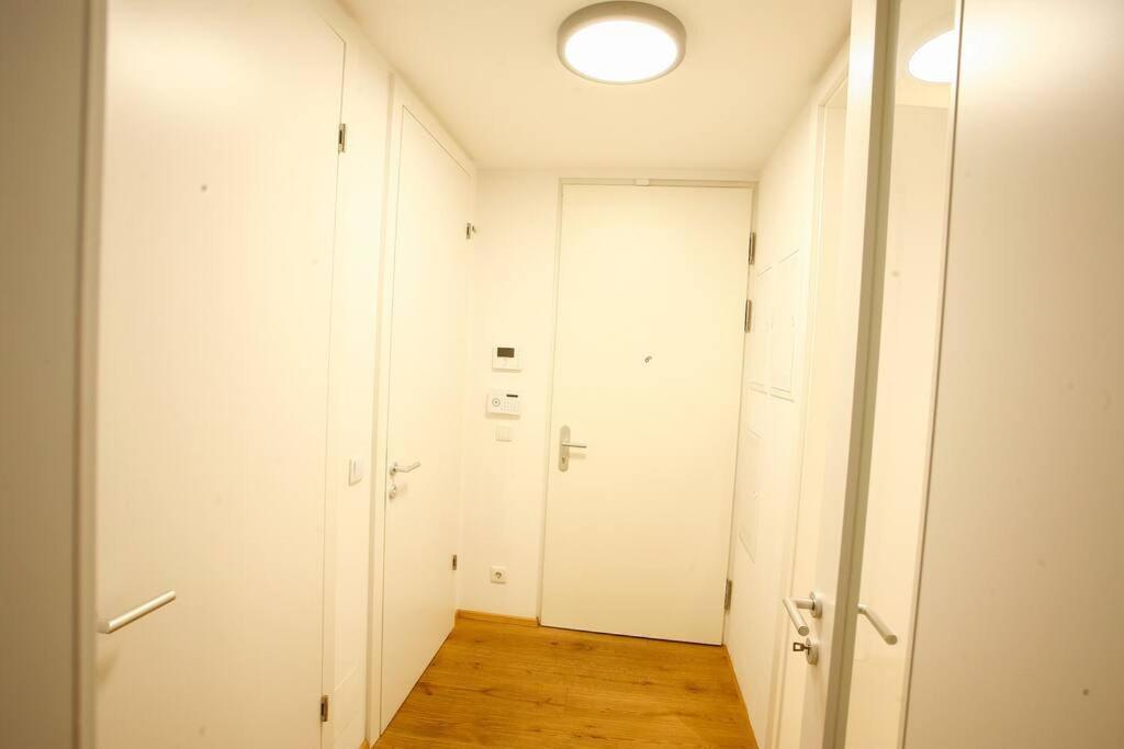 Top Central Apartment On Karlsplatz Vienna Exterior photo